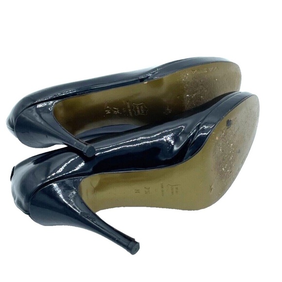 Via Spiga Black Platform Round Toe Pumps; Black Patent; Italian; Size 7.5M - Picture 5 of 7